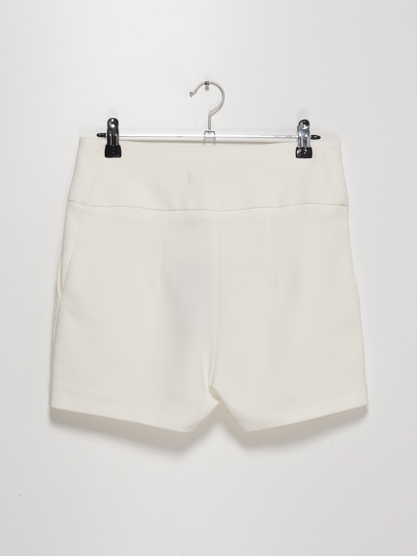 Повседневные шорты Sassofono модель A192-SC-12408 Молочний Фото