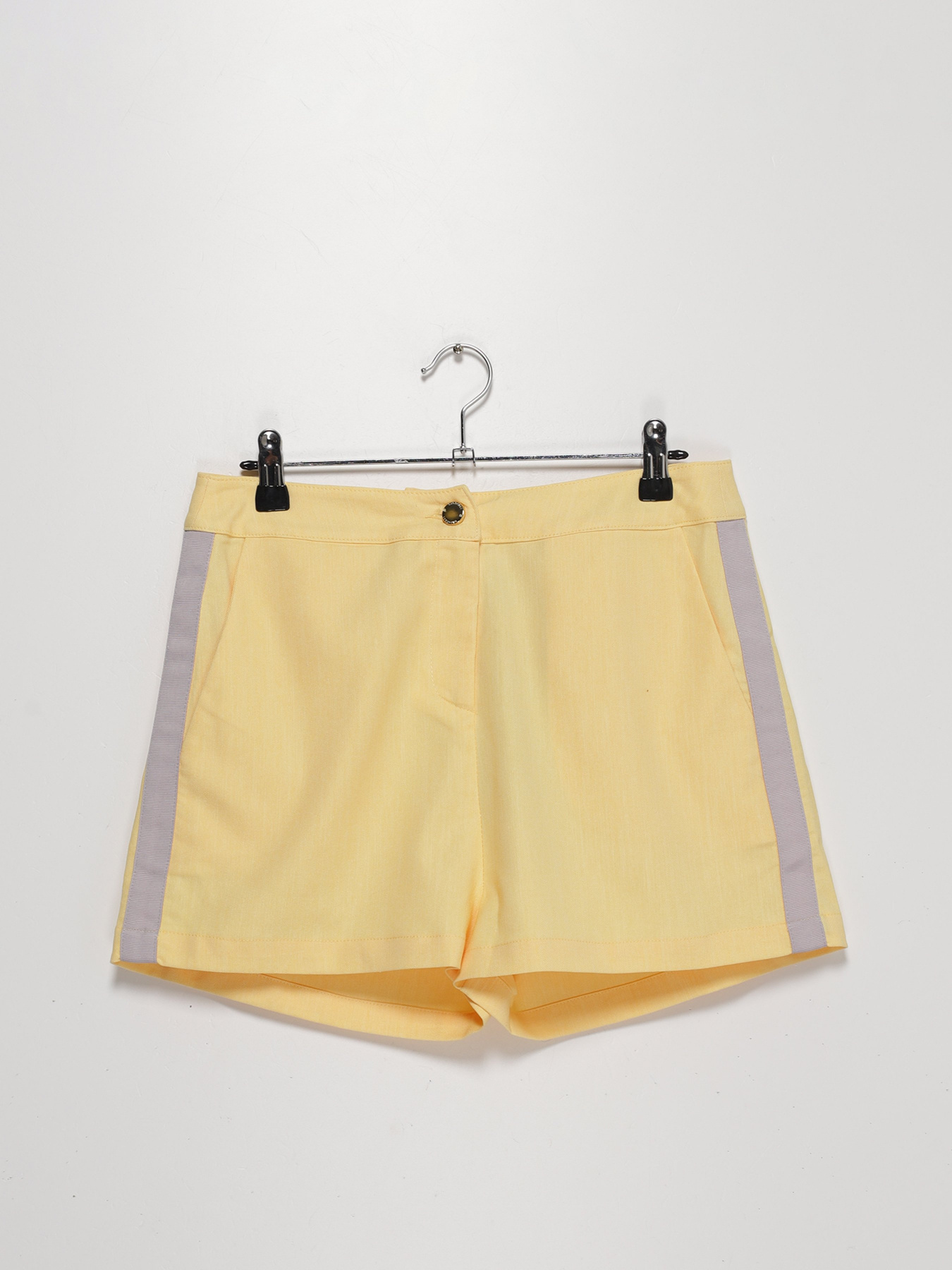 Повсякденні шорти Sassofono модель A192-SF-105071 Жовтий Фото