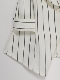 Жилет классический Sassofono модель A202-SC-52671 Молочний-Чорний Фото