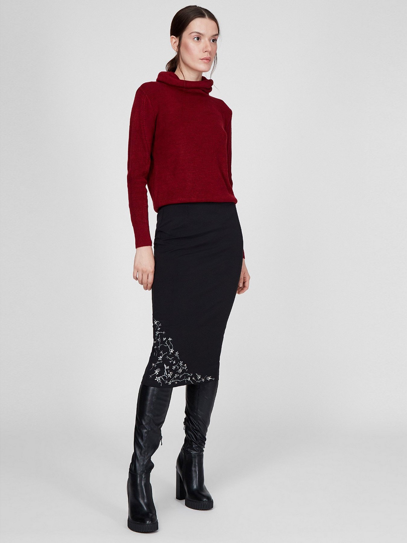 Спідниця міді Sassofono модель A201-SF-106081, ЧОРНИЙ Спідниця міді Sassofono модель A201-SF-106081, ЧОРНИЙ Фото