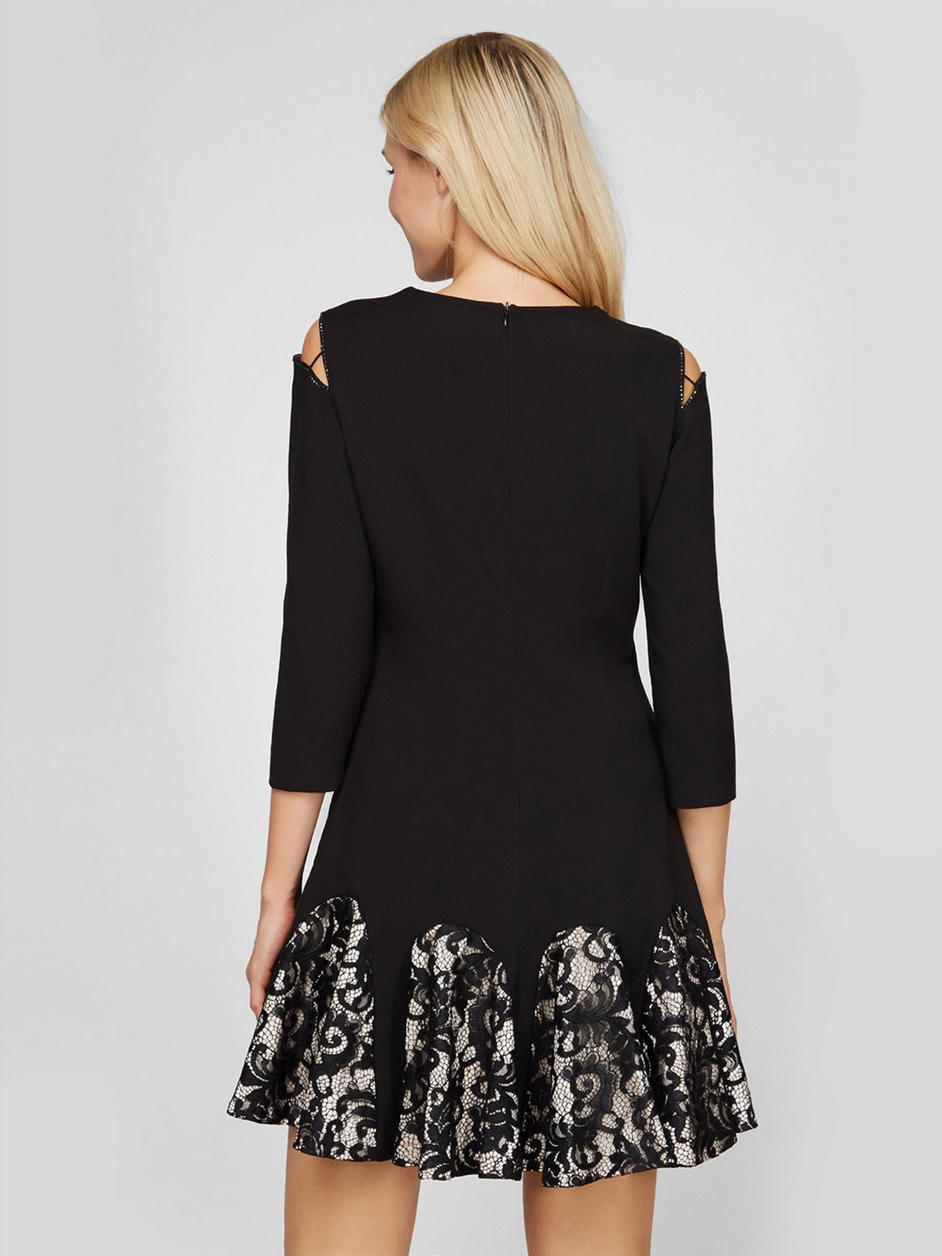 Платье мини Sassofono модель A191-SF-130171, Чорний Фото
