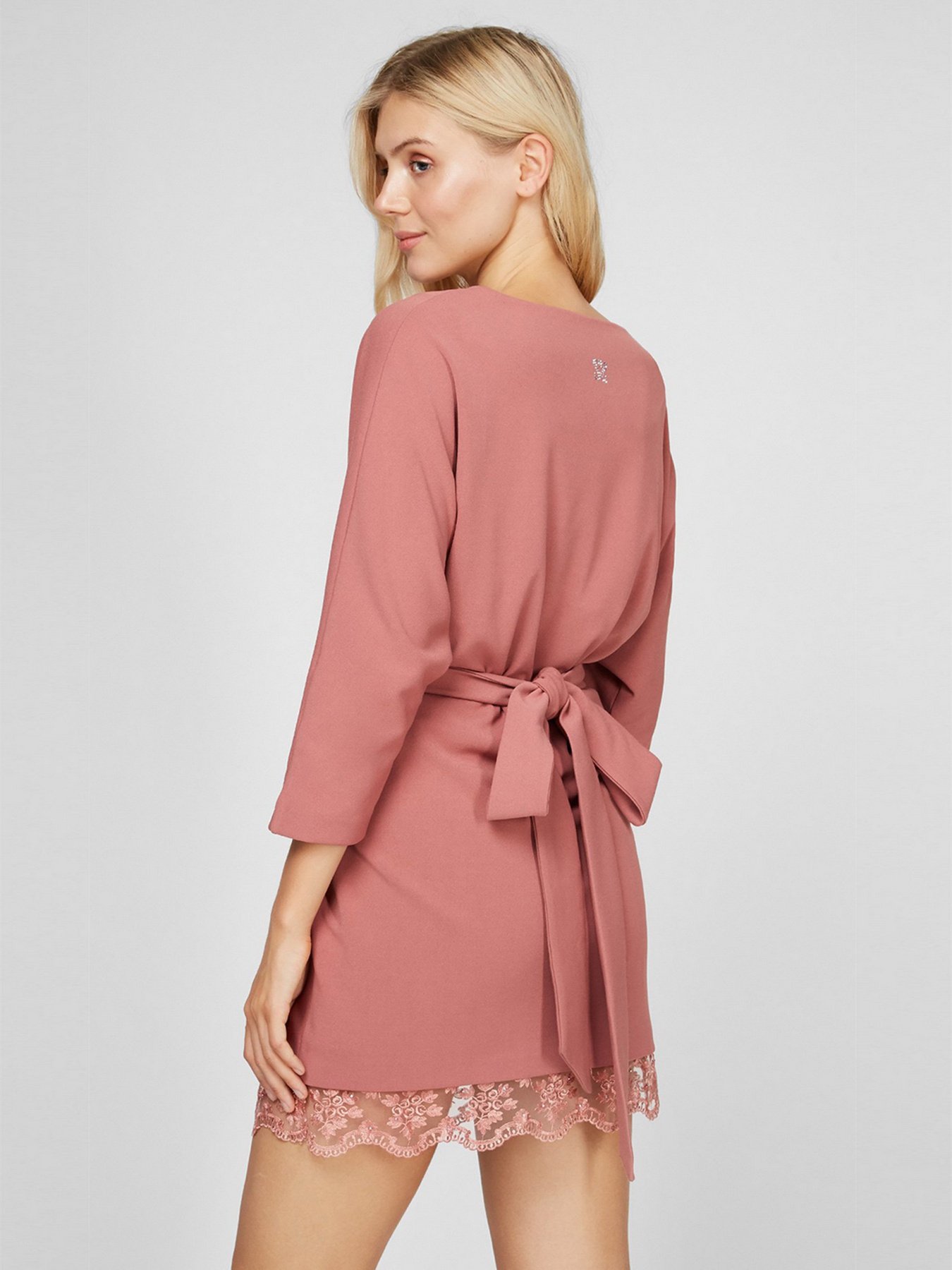 Платье мини Sassofono модель A191-SF-276171, ТЕМНО ПУДРОВИЙ Фото