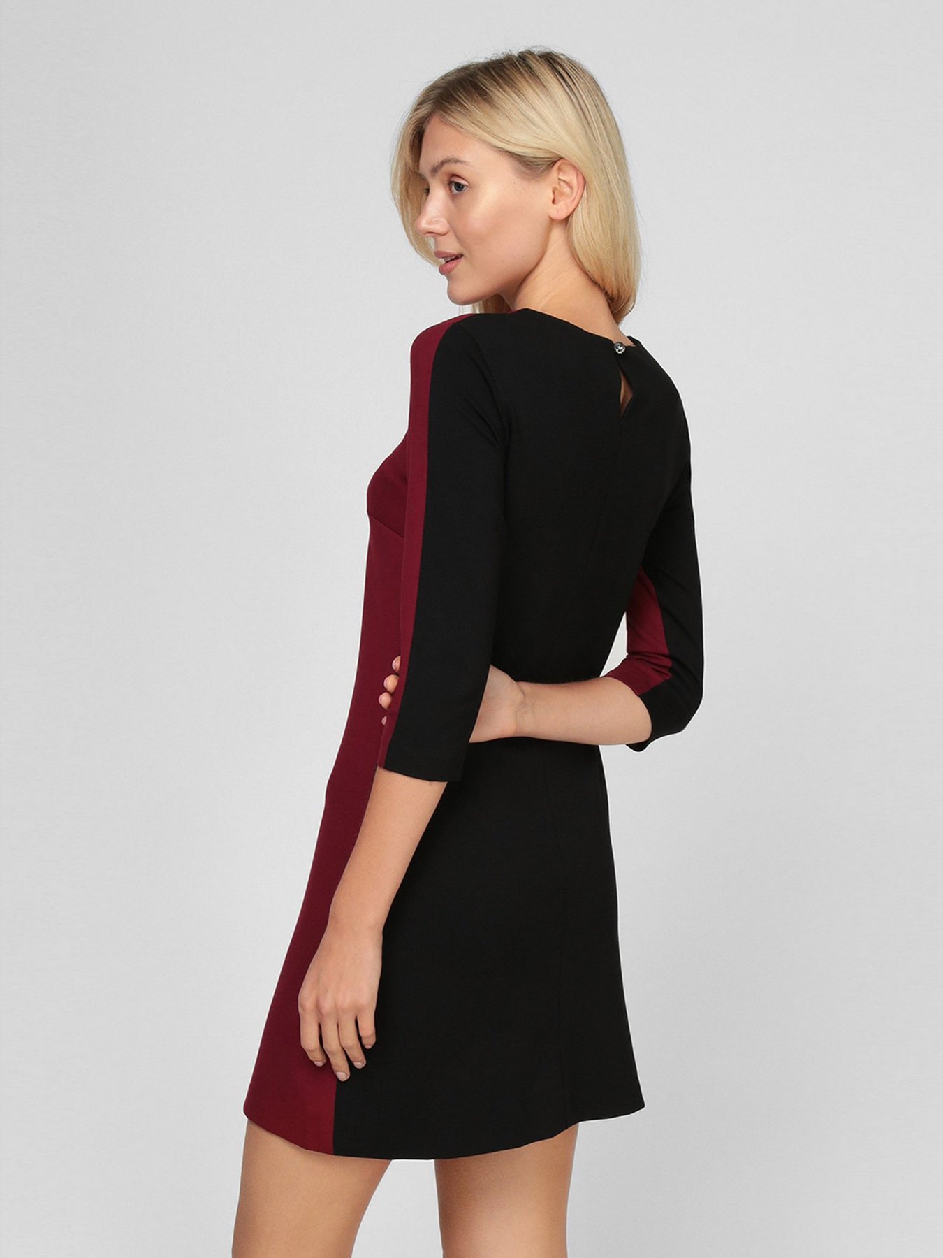Платье мини Sassofono модель A201-SC-19264, БОРДОВИЙ Фото