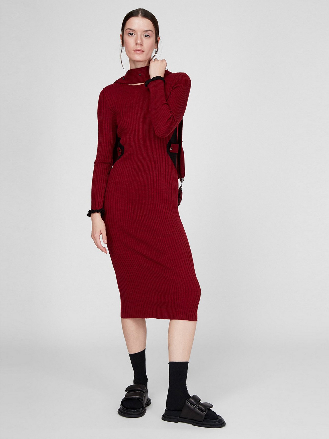 Сукня міді Sassofono модель A201-SC-27622, БОРДОВИЙ Фото