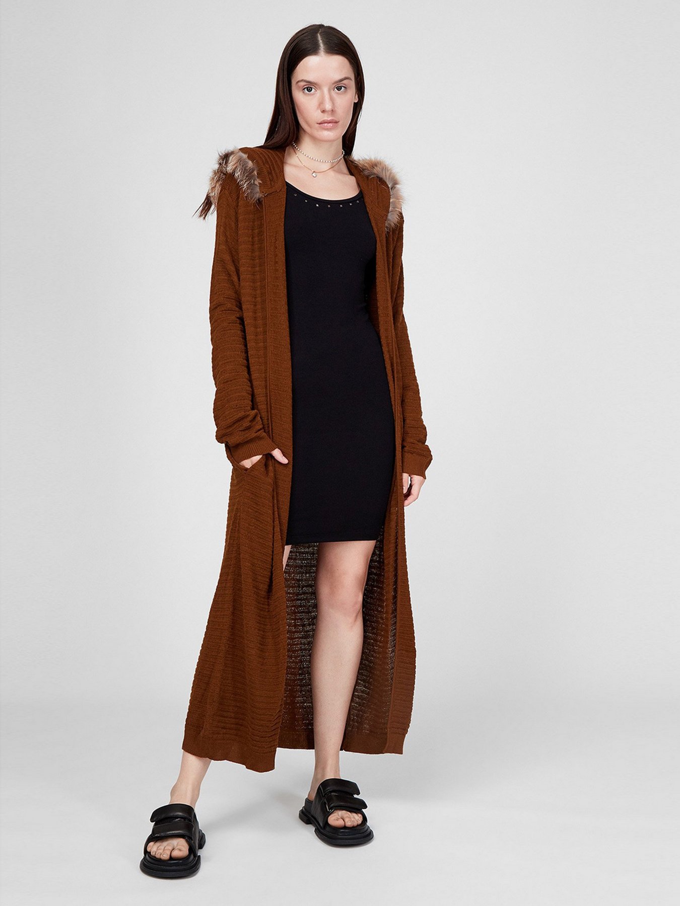 Платье мини Sassofono модель A191-SC-3301, ЧОРНИЙ Фото