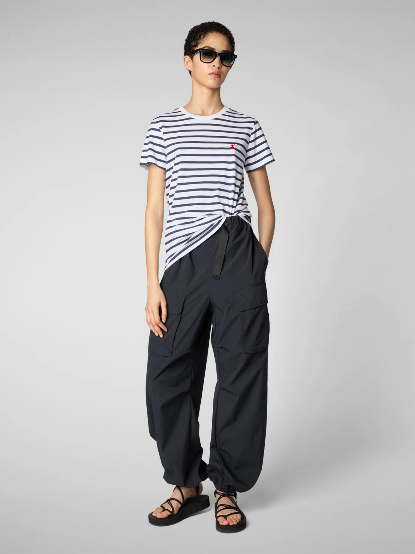 Футболка Save the duck Kova модель DT1744W KOVA-BESY20-90000 Футболка Save the duck Kova модель DT1744W KOVA-BESY20-90000 Фото