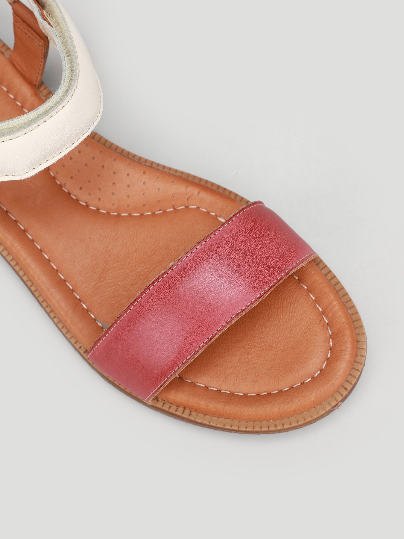 Сандалии PIKOLINOS модель W4E-0694C1-CONFETTI Фото