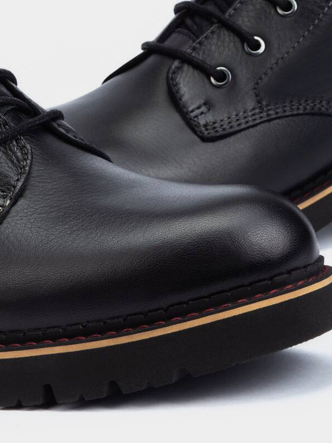 Ботинки PIKOLINOS модель W0V-SY8986-BLACK Фото