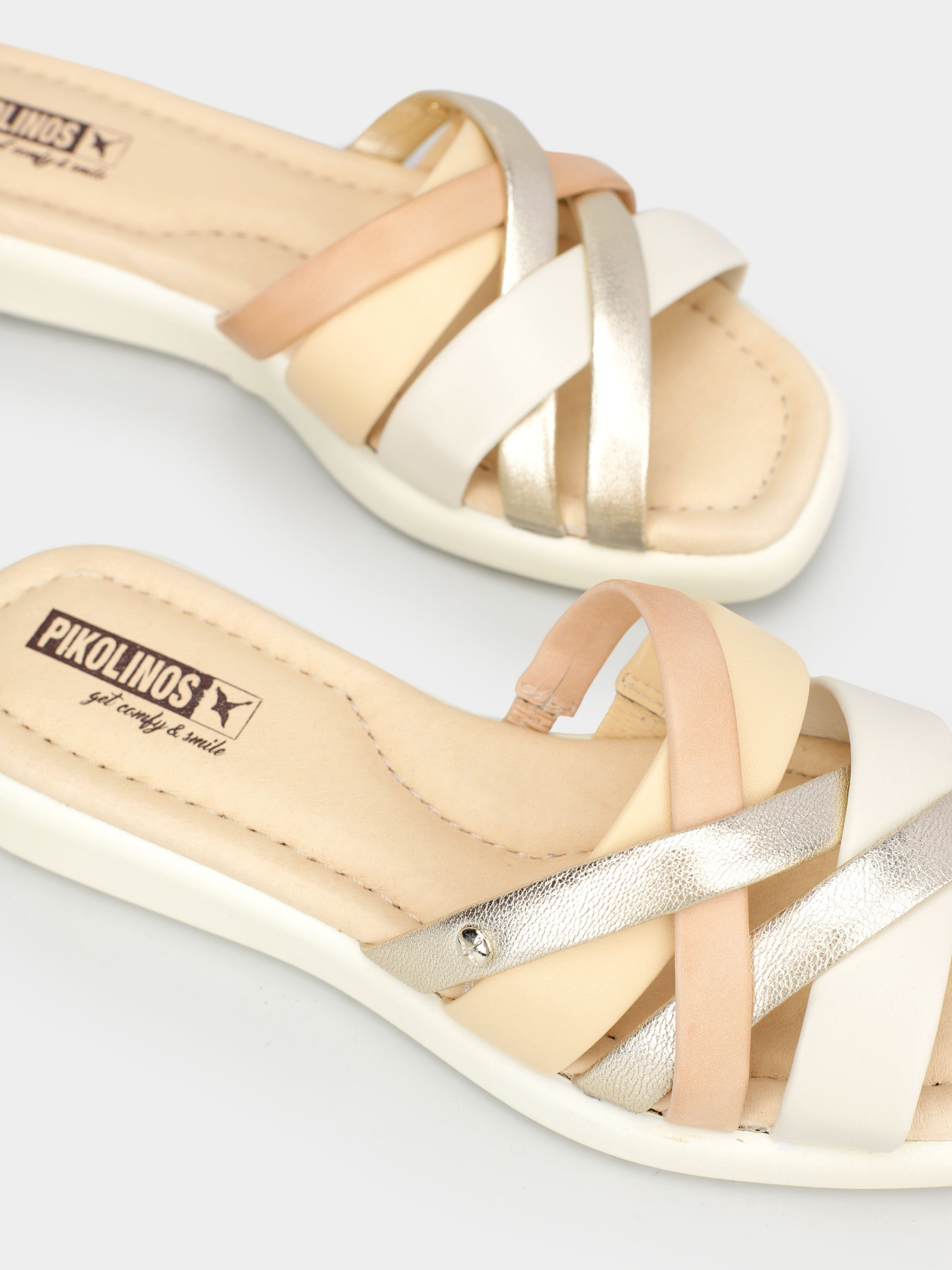 Шлепанцы PIKOLINOS Calella модель W5E-0517C2-NATA-CARRA Фото