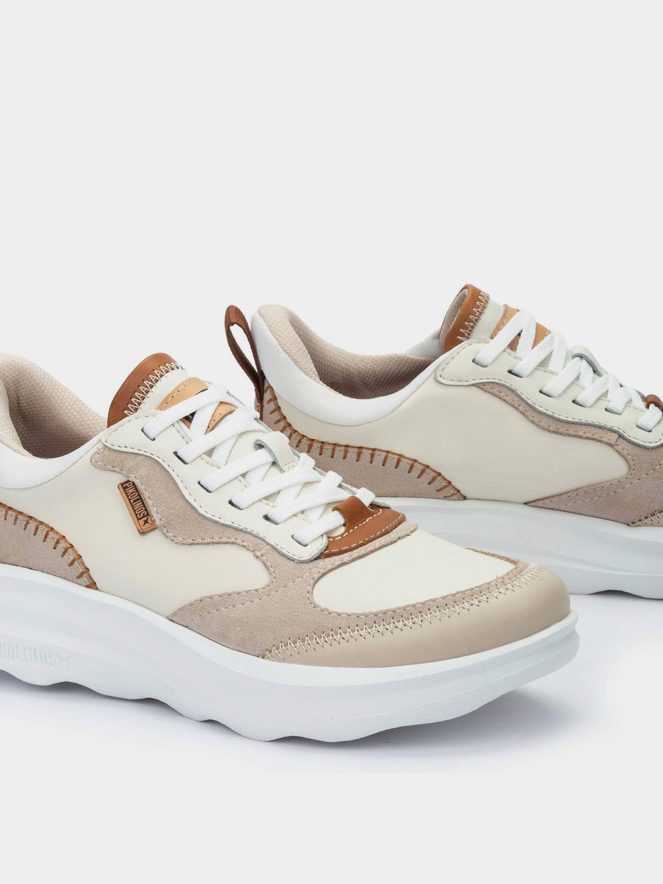 Кроссовки повседневные PIKOLINOS модель W1D-6775C1-NATA Фото