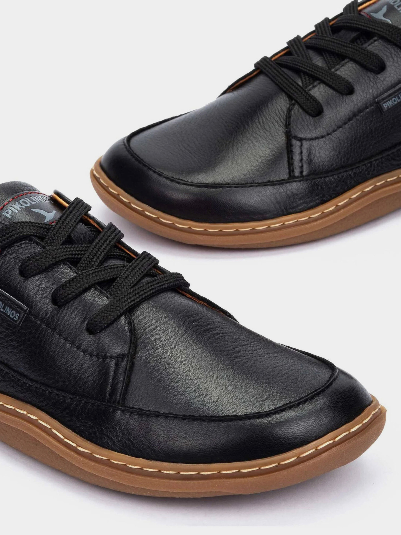 Напівчеревики PIKOLINOS модель U9F-4285C1-BLACK Фото