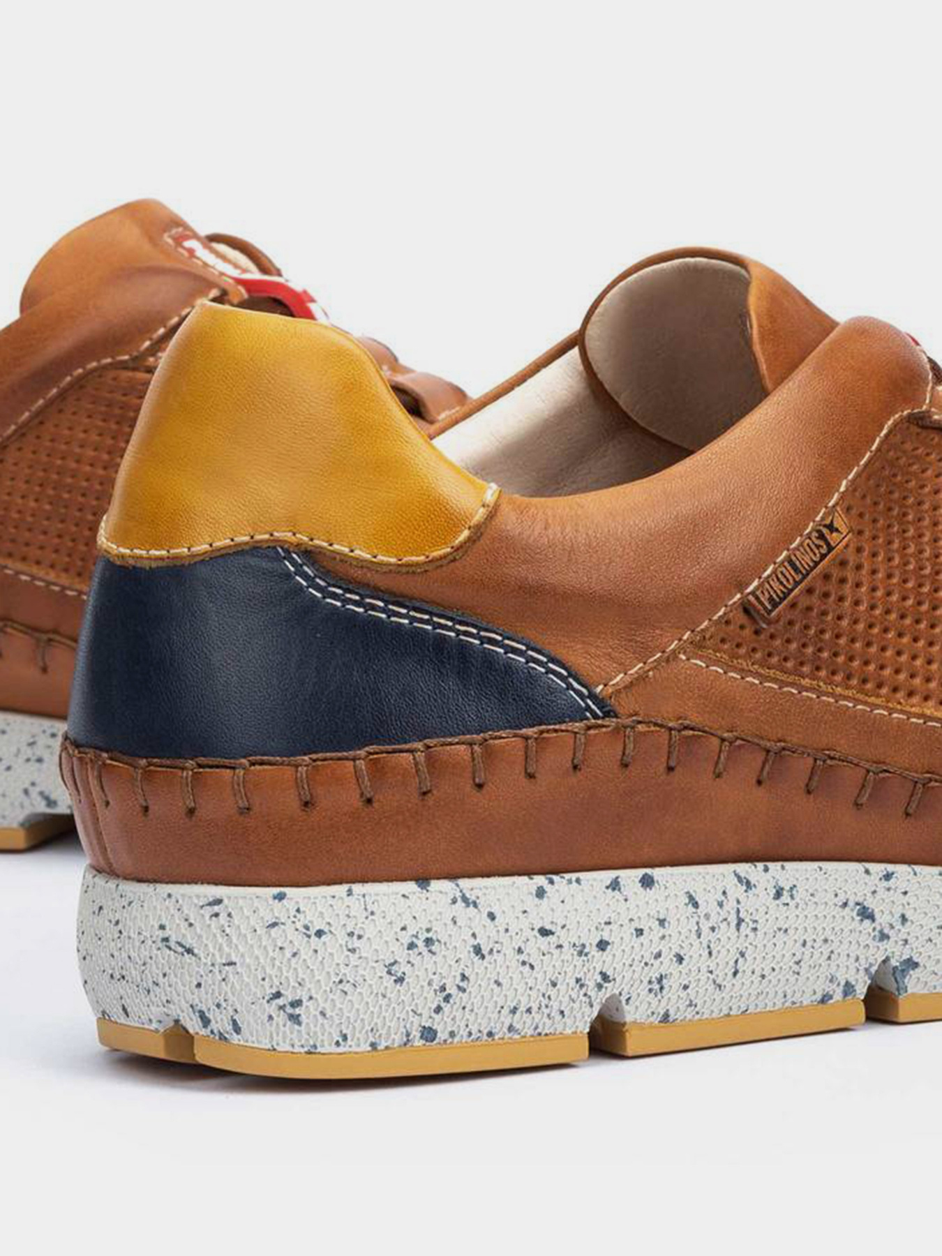 Кроссовки PIKOLINOS Fuencarral M4U модель M4U-6046C1-BRANDY Фото