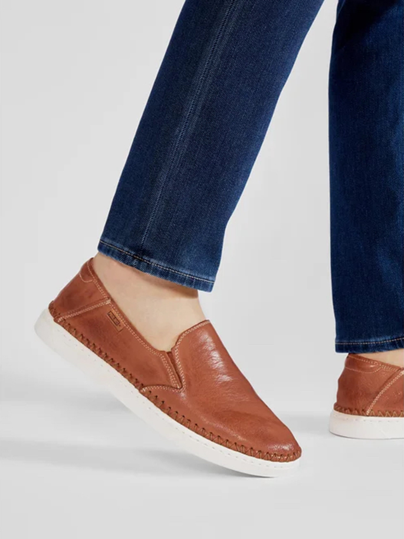 Слипоны PIKOLINOS Alicante модель M2U-3099-BRANDY Фото