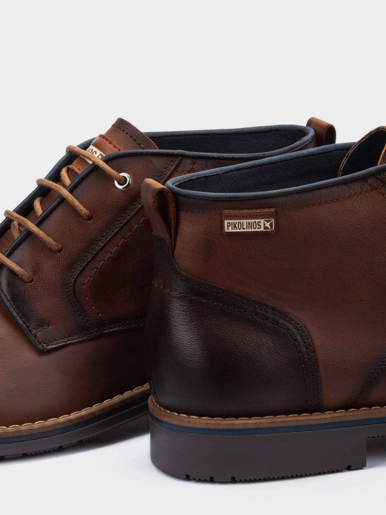 Черевики PIKOLINOS Leon модель M4V-8081BFC2-CUERO Черевики PIKOLINOS Leon модель M4V-8081BFC2-CUERO Фото