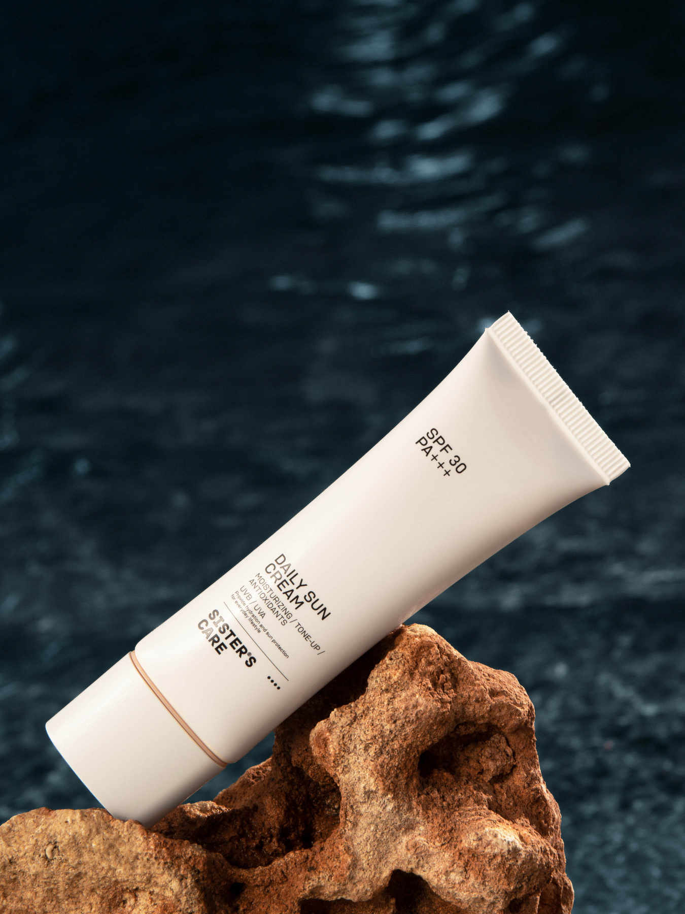 Солнцезащитный крем SPF 30 Sister’s Aroma модель 8809187075786 Фото