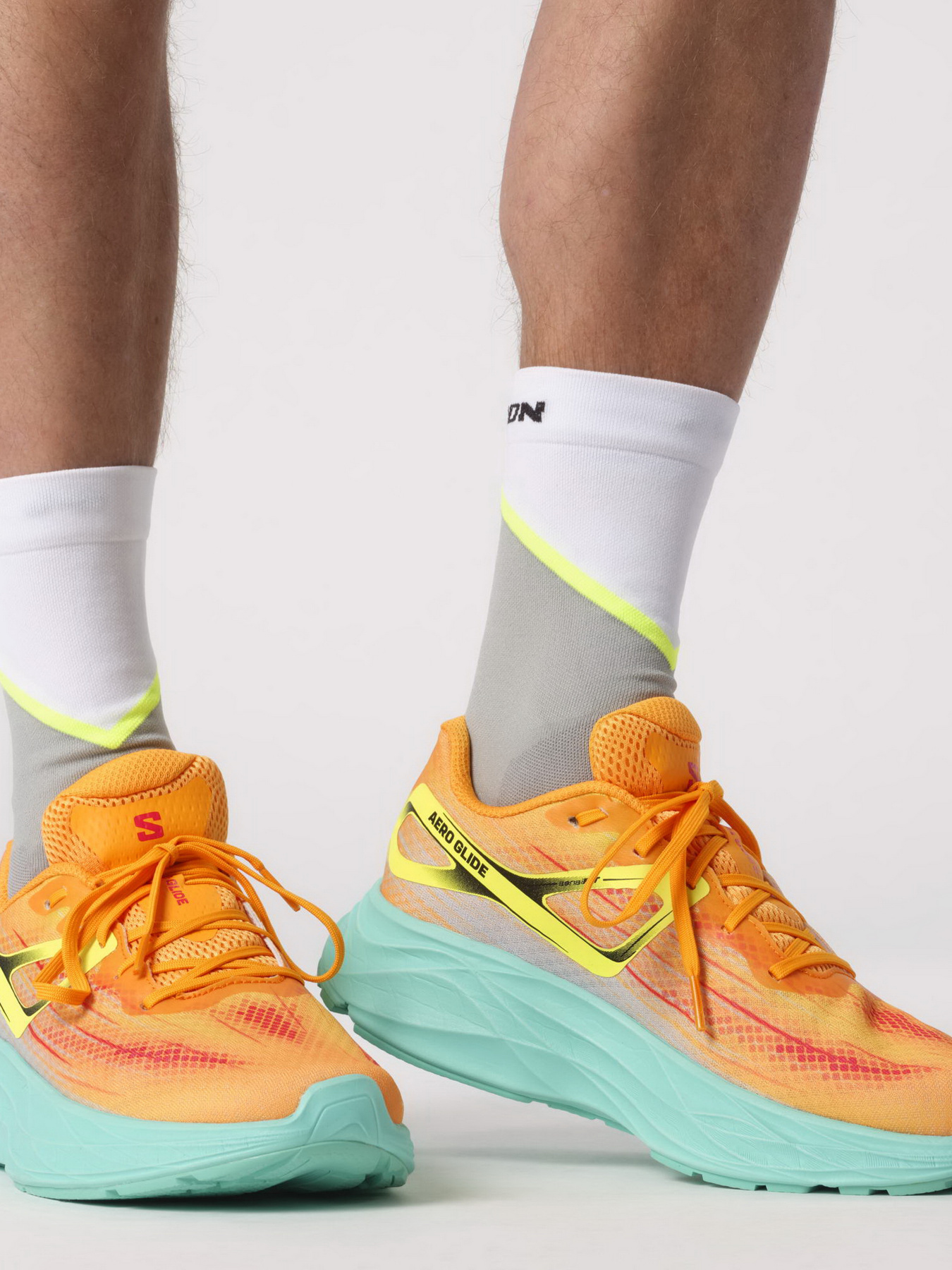 Кроссовки SALOMON Aero Glide модель L47279700 Фото