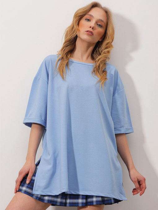 Футболка Trend Alacati Stili Модель ALC-X7871MAVİ Фото