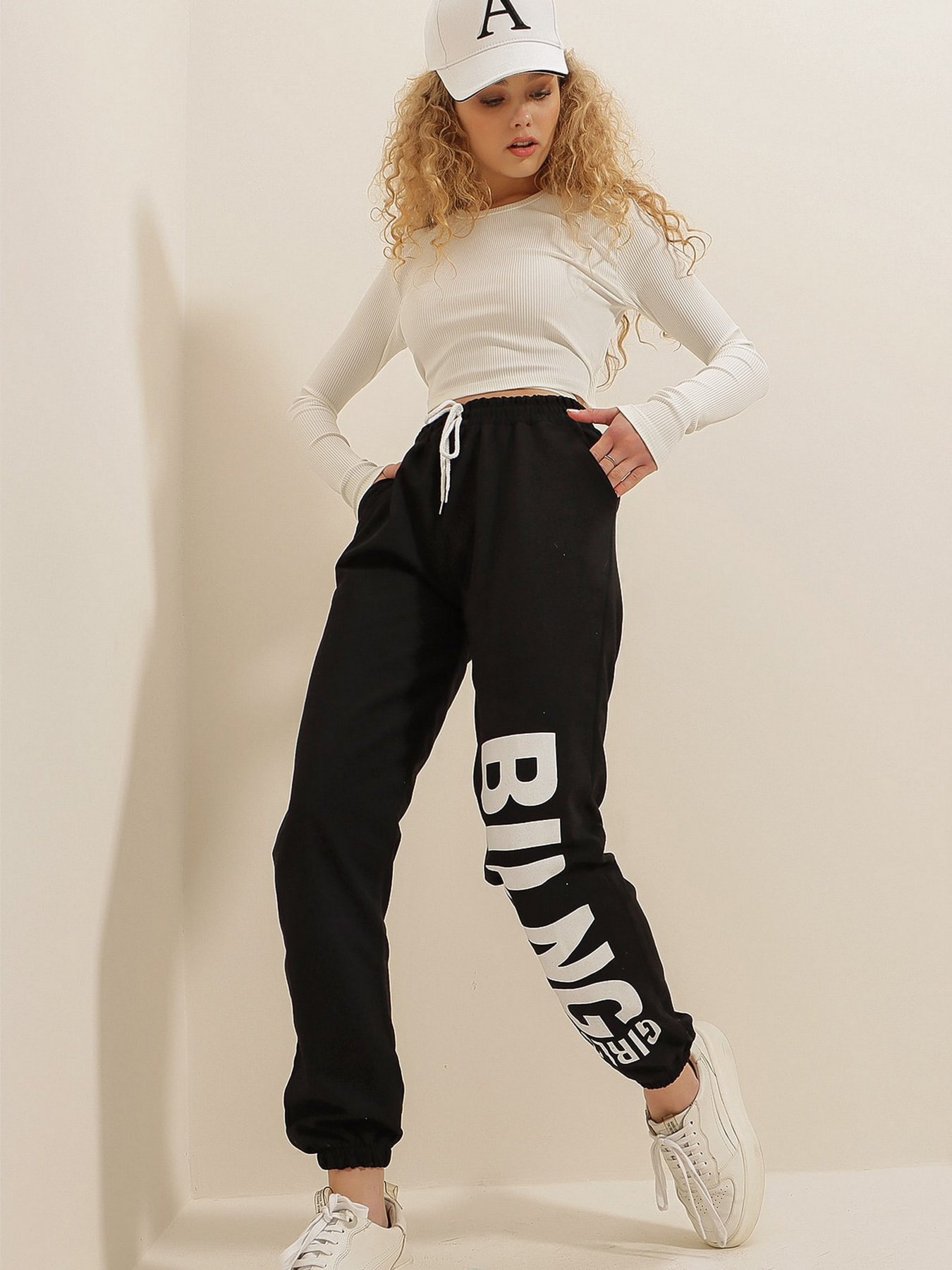 Джоггеры Trend Alacati Stili модель ALC-X7914SİYAH Фото