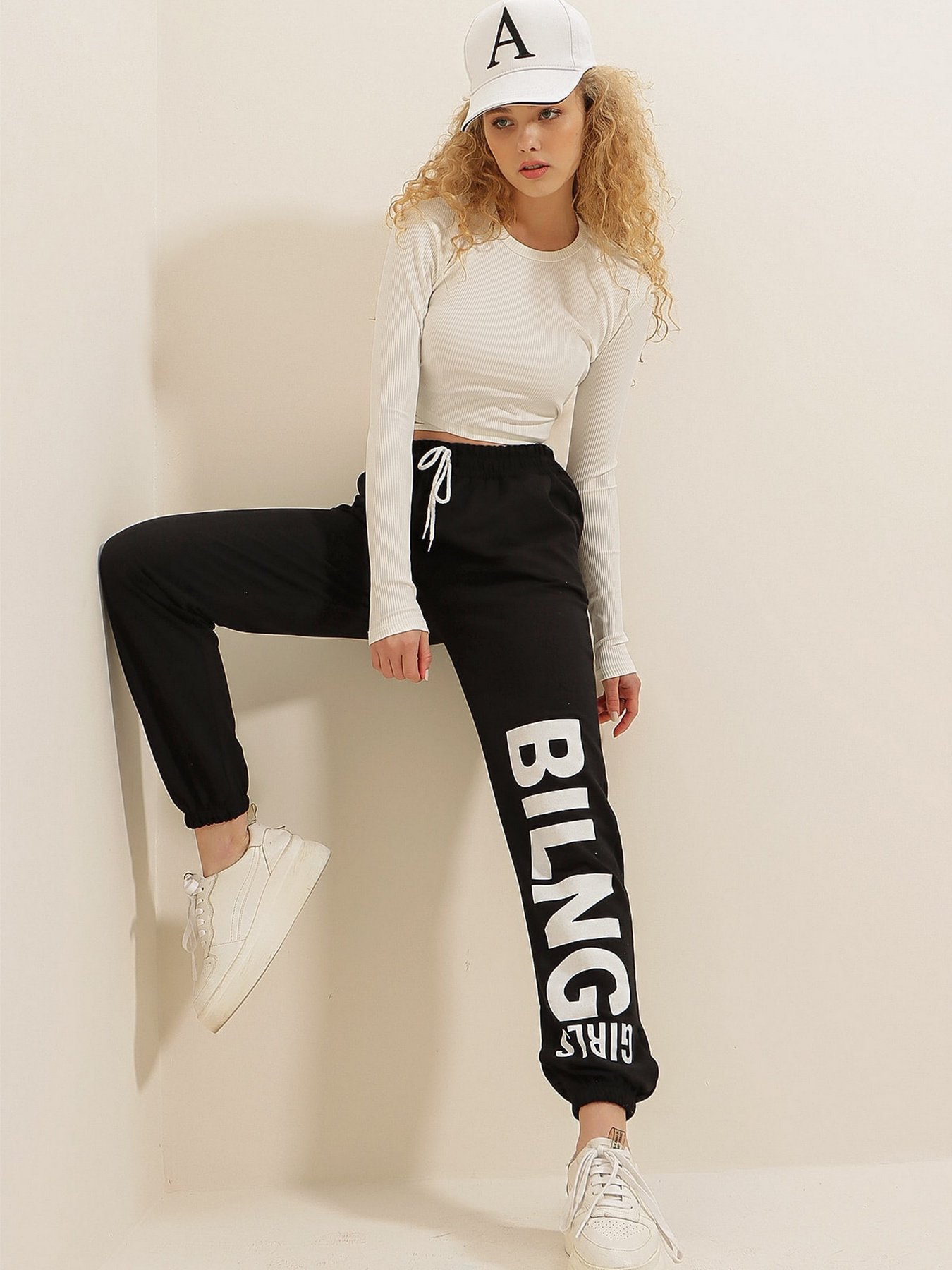 Джоггеры Trend Alacati Stili модель ALC-X7914SİYAH Фото