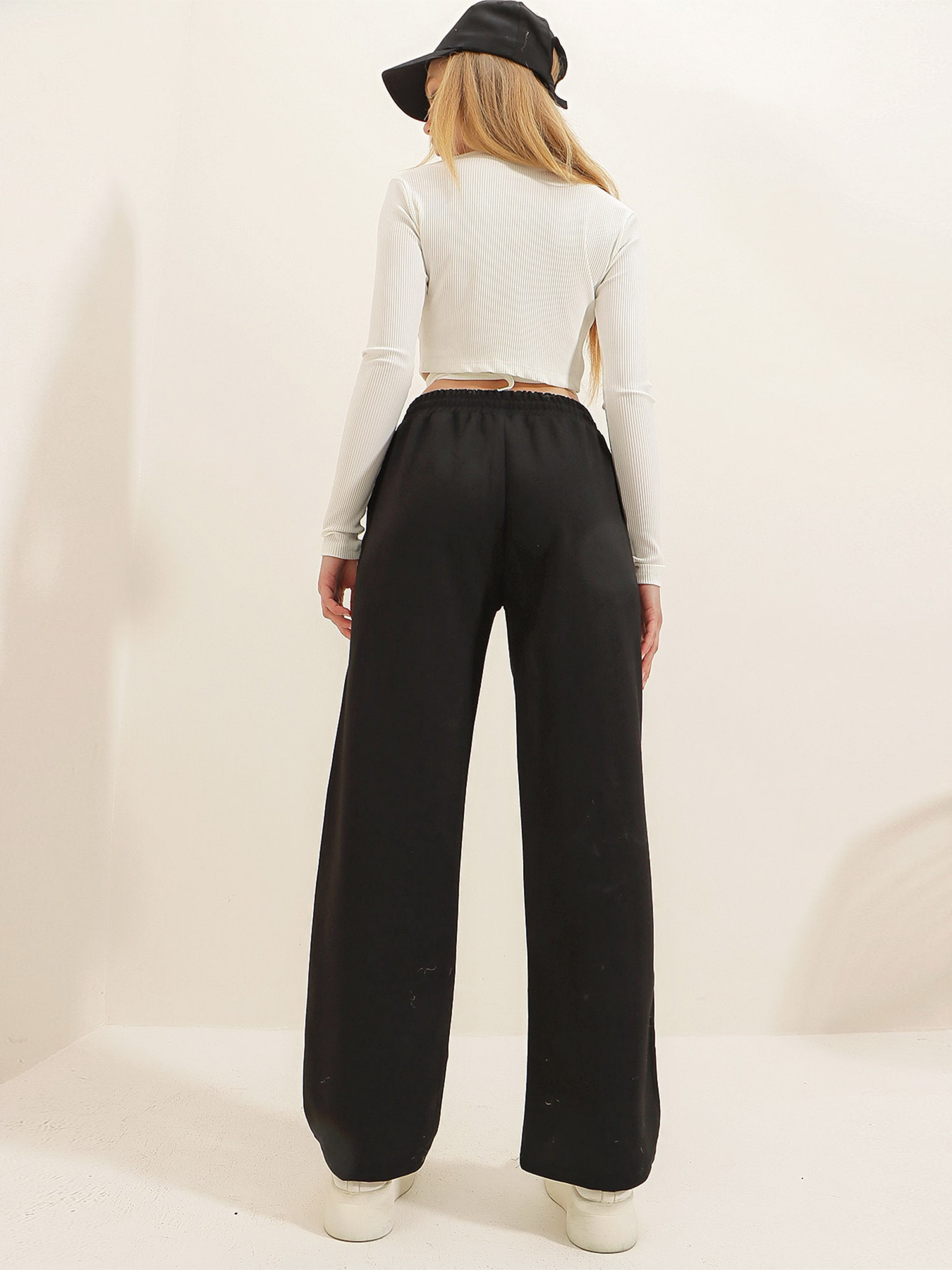 Джоггеры Trend Alacati Stili модель ALC-X7957SİYAH Фото