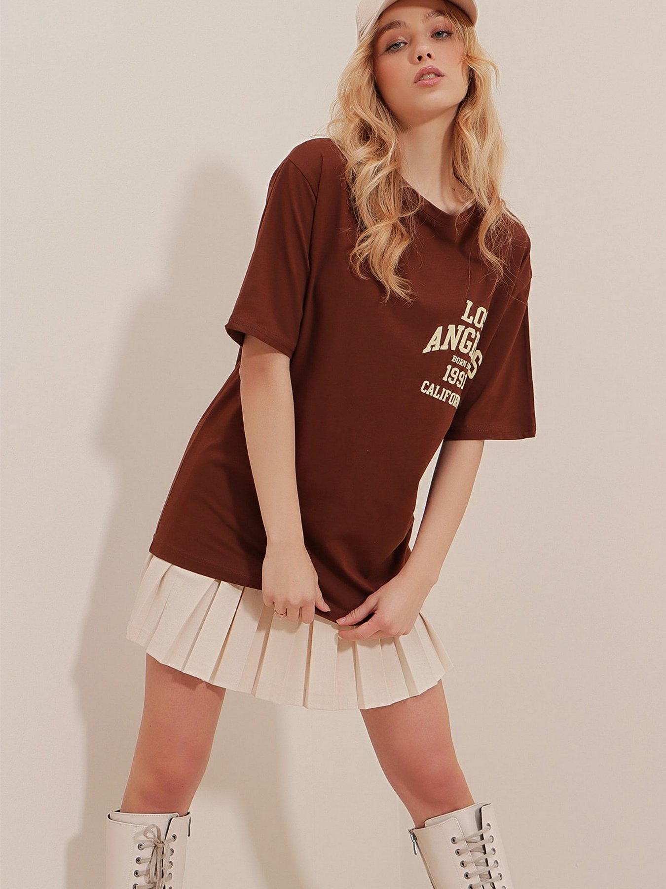 Футболка Trend Alacati Stili модель ALC-X9560KAHVERENGİ Фото