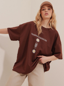 Футболка Trend Alacati Stili модель ALC-X9577KAHVERENGİ Фото