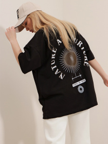 Футболка Trend Alacati Stili модель ALC-X9577SİYAH Фото