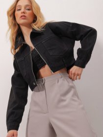 Джинсовая куртка Trend Alacati Stili модель ALC-X9899SİYAH Фото