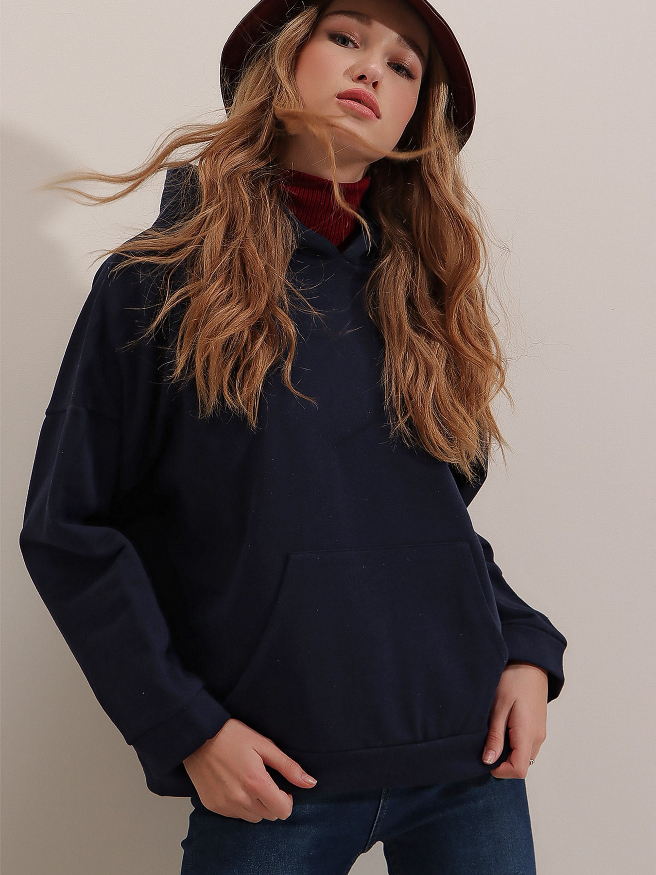 Худі Trend Alacati Stili модель ALC-531-045/LACIVERT Худі Trend Alacati Stili модель ALC-531-045/LACIVERT Фото