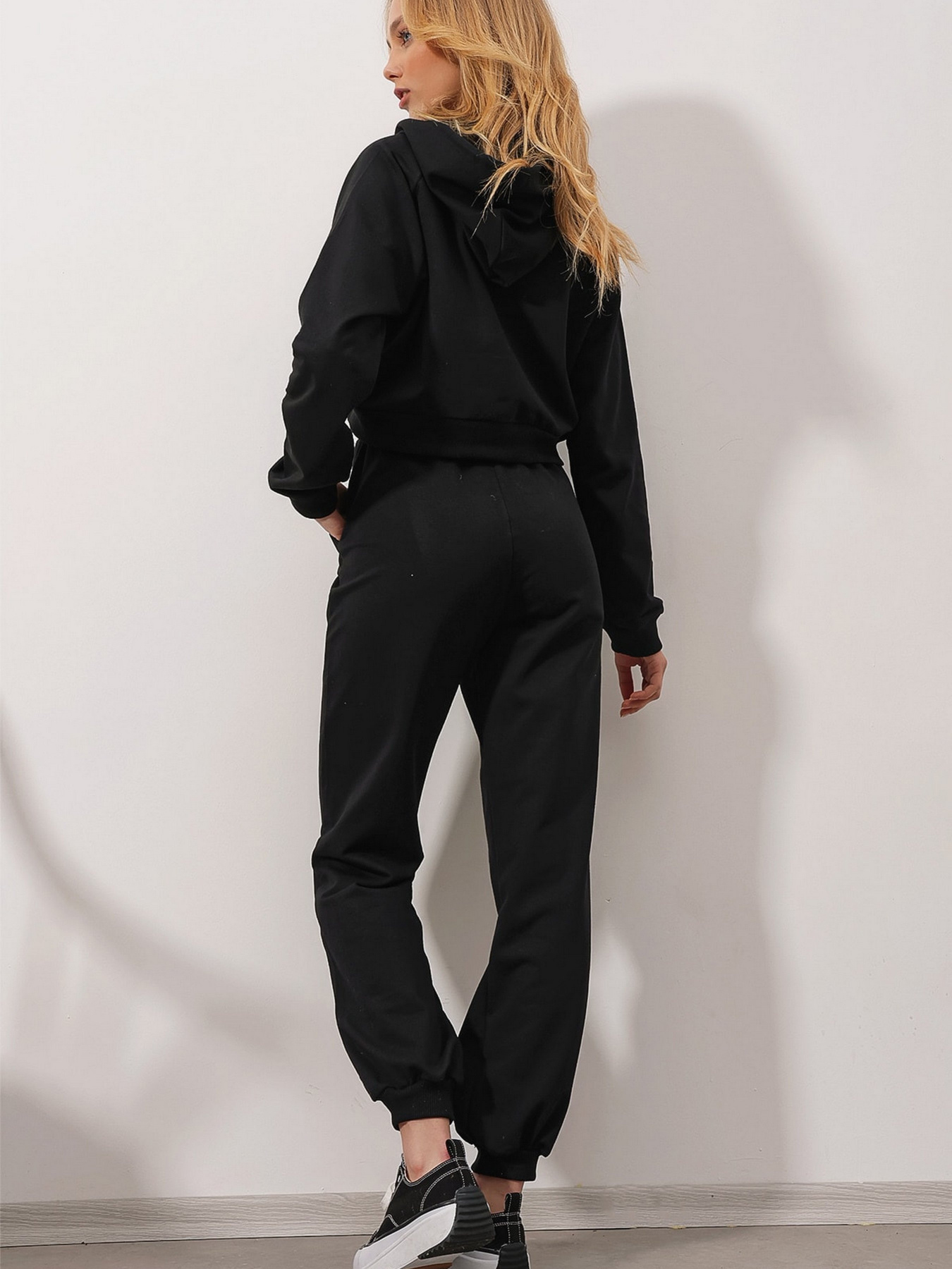 Спортивный костюм Trend Alacati Stili модель ALC-531-507-002/SIYAH Фото