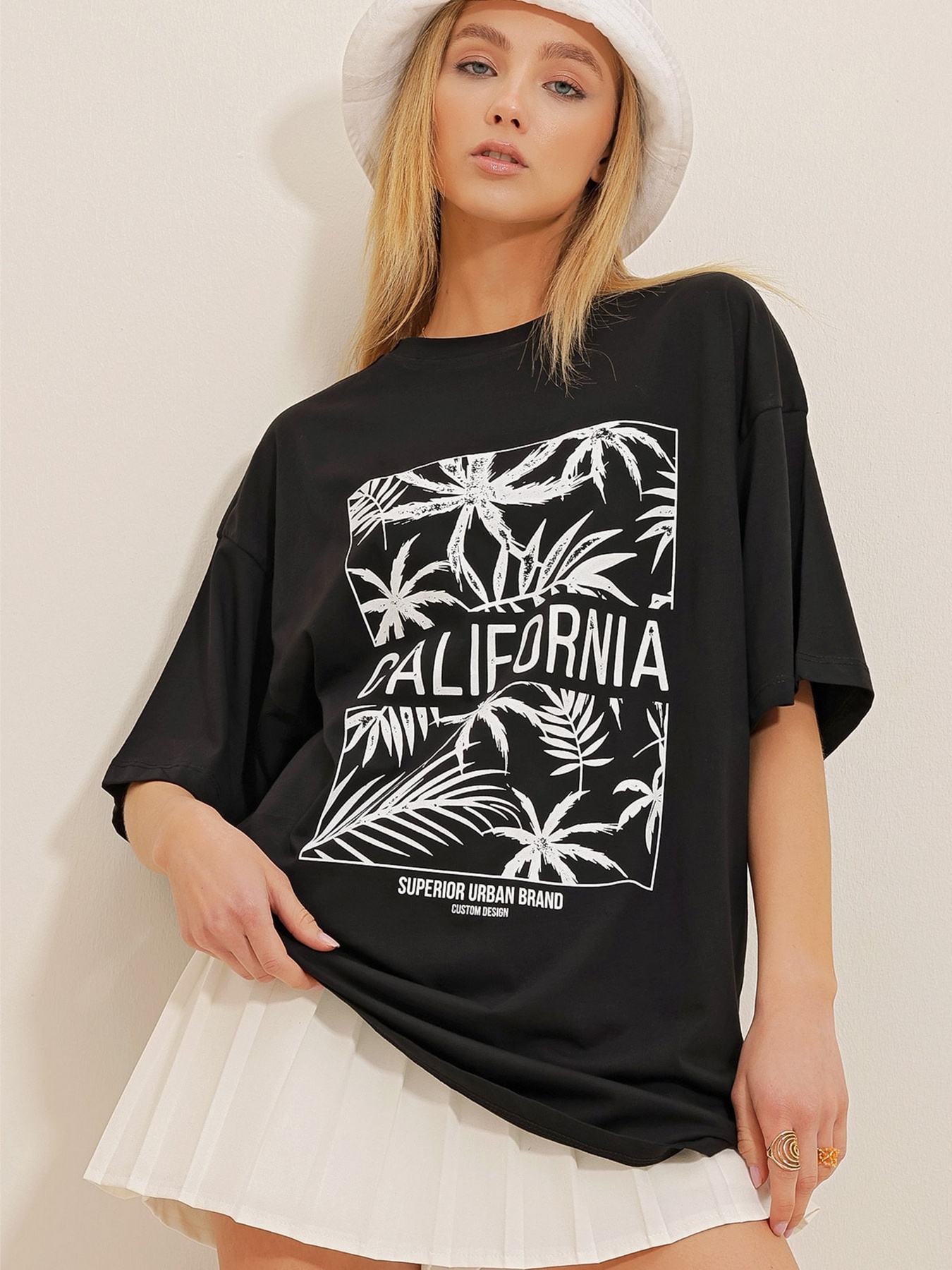 Футболка Trend Alacati Stili модель ALC-X10436/Siyah Фото