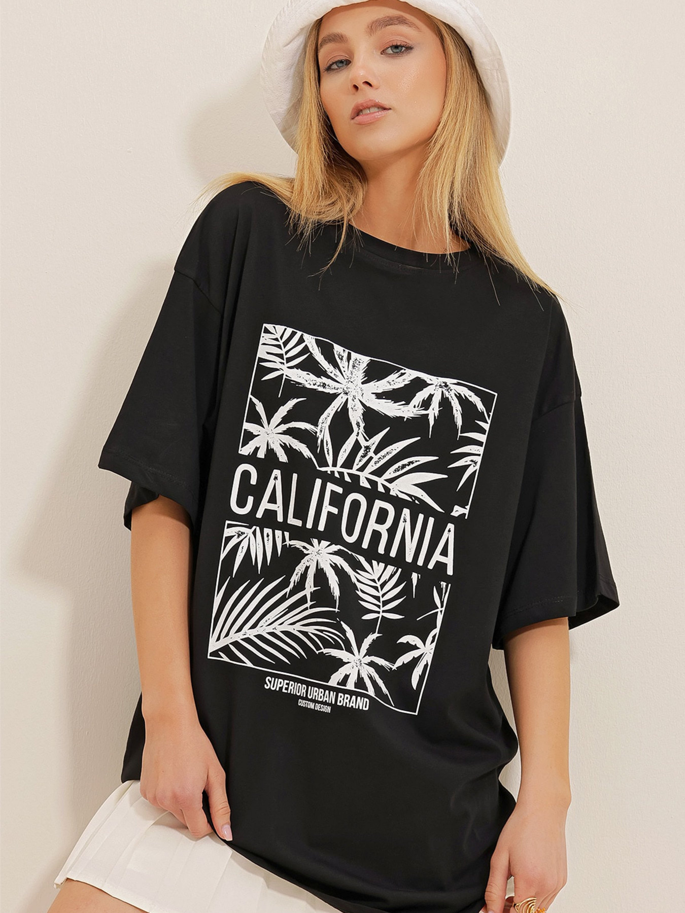 Футболка Trend Alacati Stili модель ALC-X10436/Siyah Фото