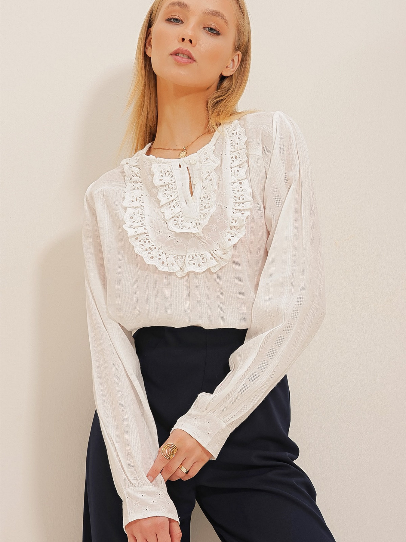 Блуза Trend Alacati Stili модель ALC-X10622/Beyaz Фото