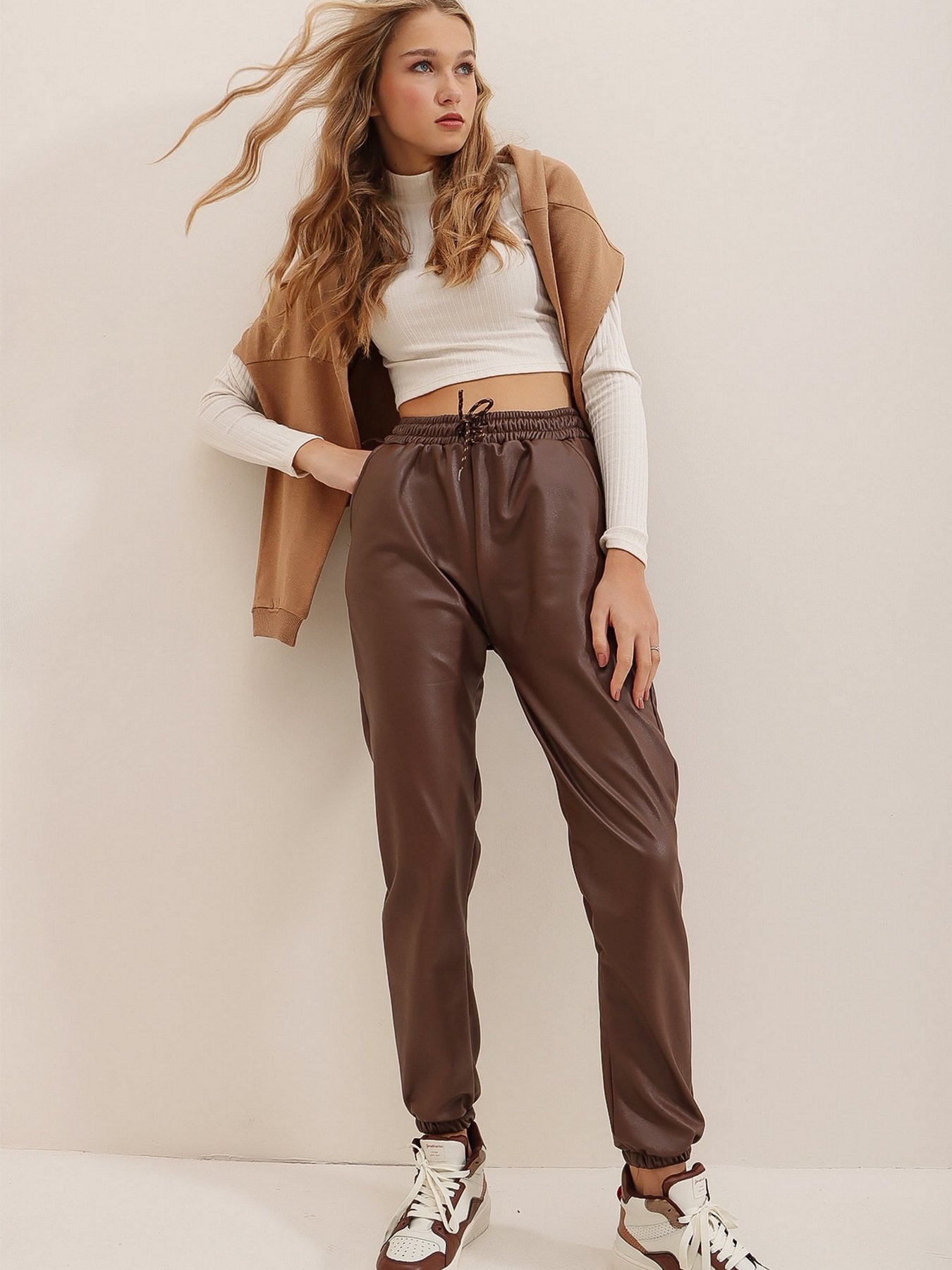 Джогери Trend Alacati Stili Модель ALC-X7329/CIKOLATA Фото