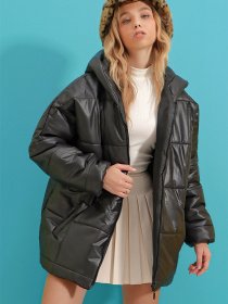 Зимова куртка Trend Alacati Stili модель ALC-X7365/PARLAK SIYAH Фото