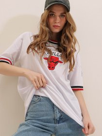 Футболка Trend Alacati Stili модель ALC-X7739/BEYAZ Футболка Trend Alacati Stili модель ALC-X7739/BEYAZ Фото