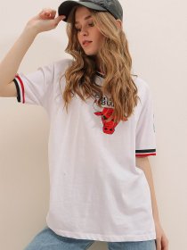 Футболка Trend Alacati Stili модель ALC-X7739/BEYAZ Футболка Trend Alacati Stili модель ALC-X7739/BEYAZ Фото