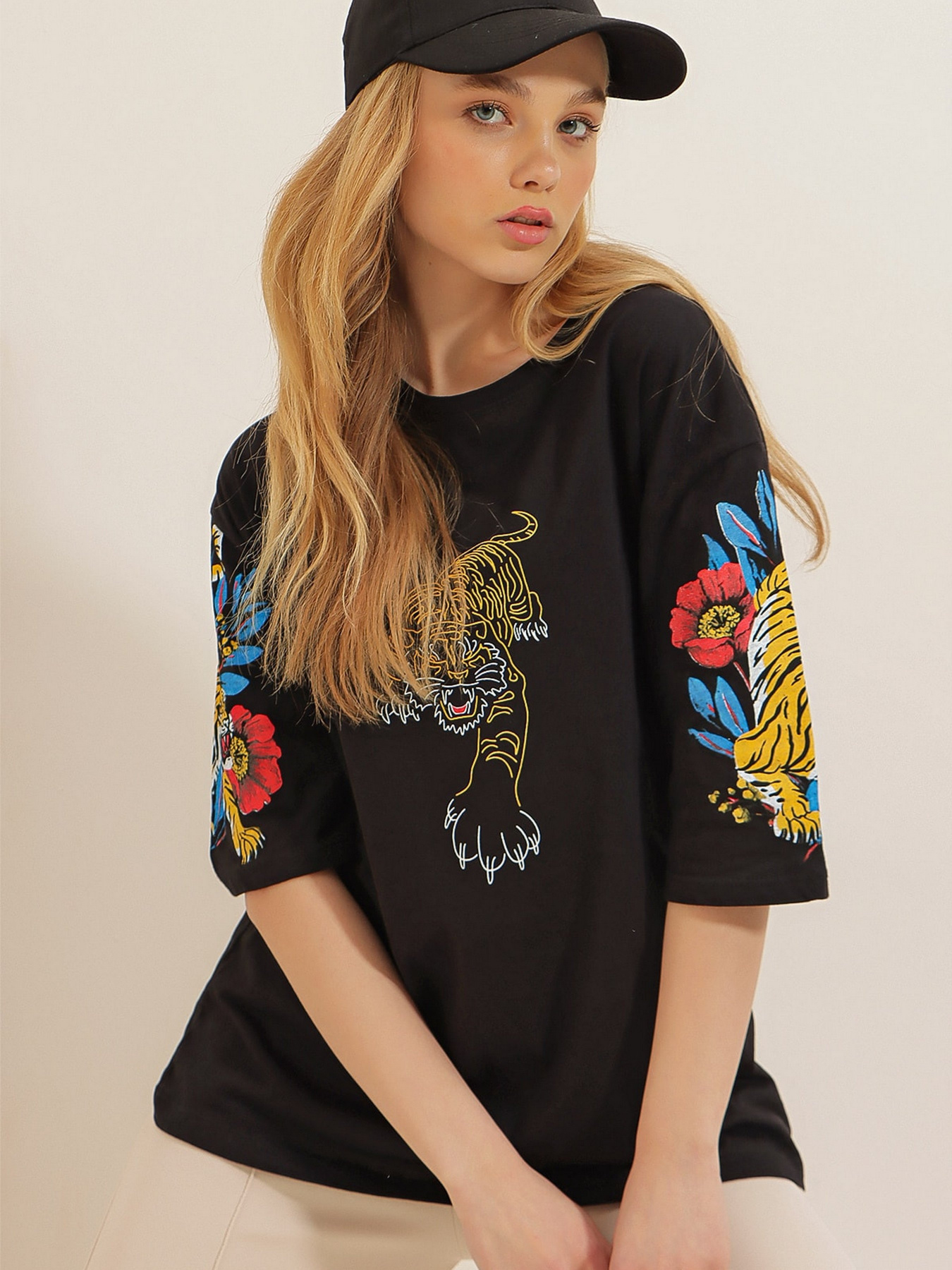 Футболка Trend Alacati Stili модель ALC-X7980/SIYAH Фото