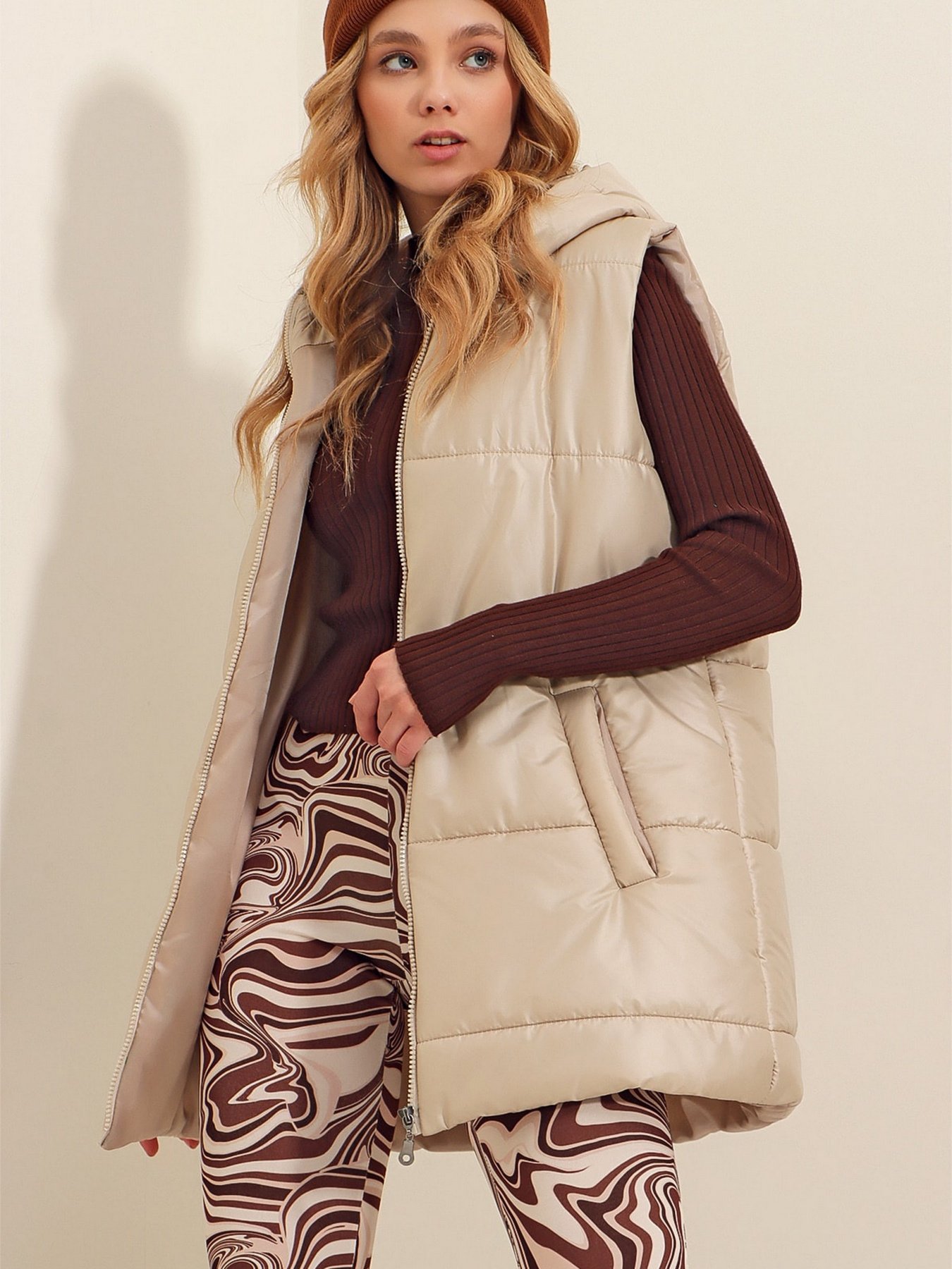 Утепленный жилет Trend Alacati Stili модель ALC-X9455/BEJ Фото