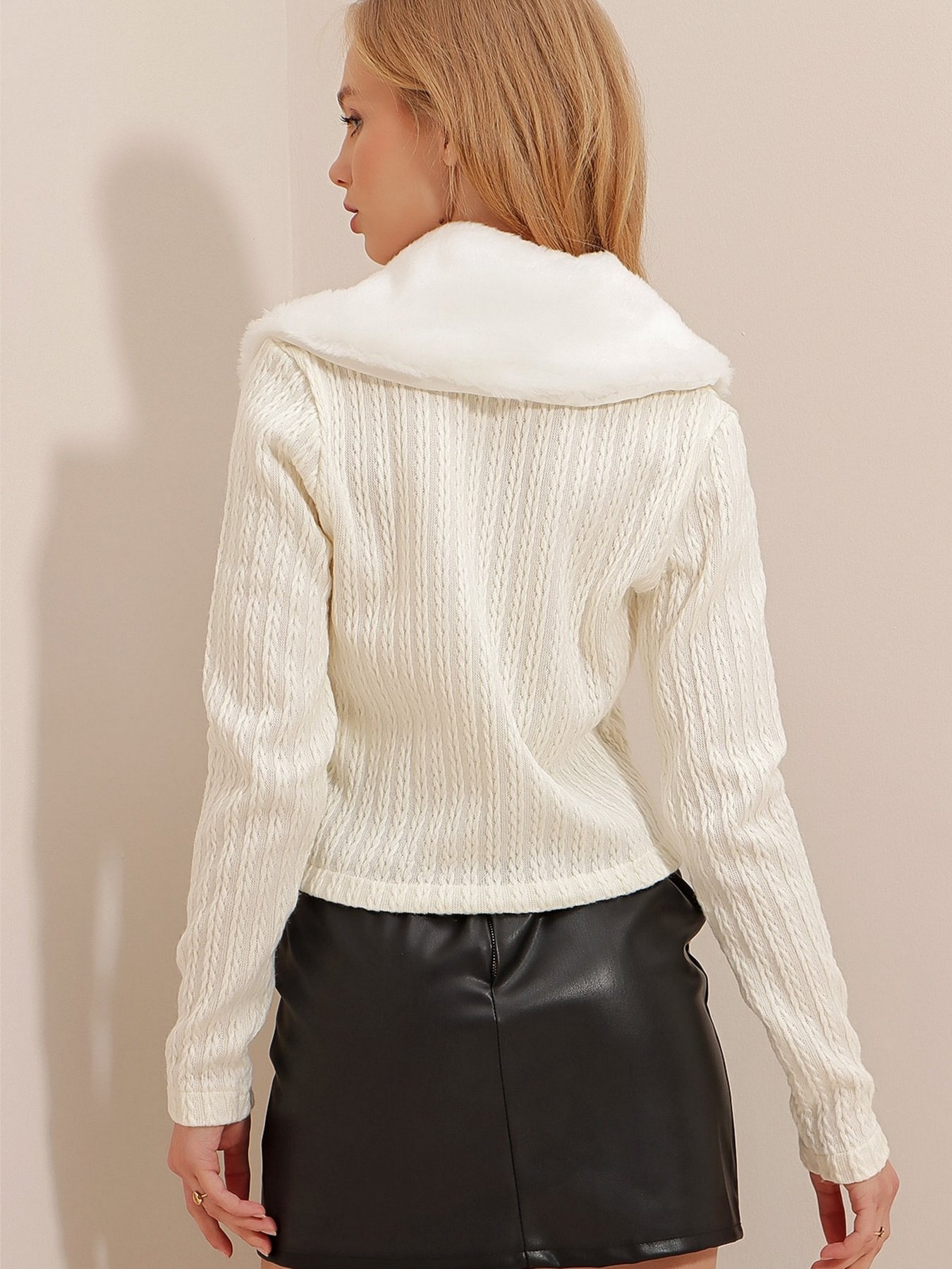 Кардиган Trend Alacati Stili модель ALC-X9539/KREM Фото