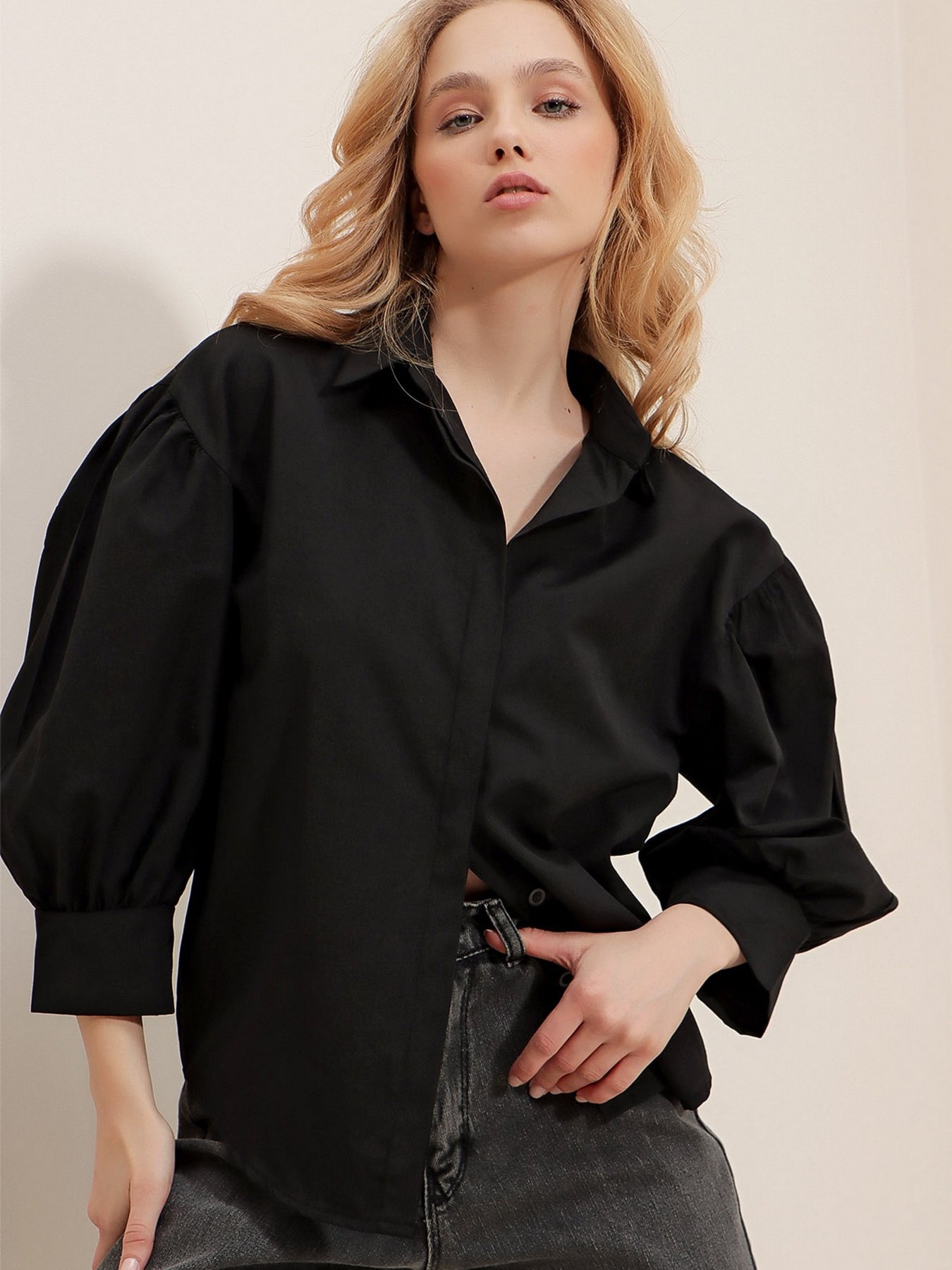 Блуза Trend Alacati Stili модель ALC-X9654/SIYAH Блуза Trend Alacati Stili модель ALC-X9654/SIYAH Фото
