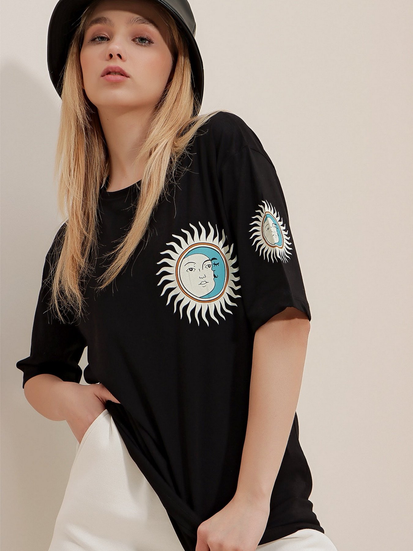 Футболка Trend Alacati Stili модель ALC-X9656/SIYAH Фото