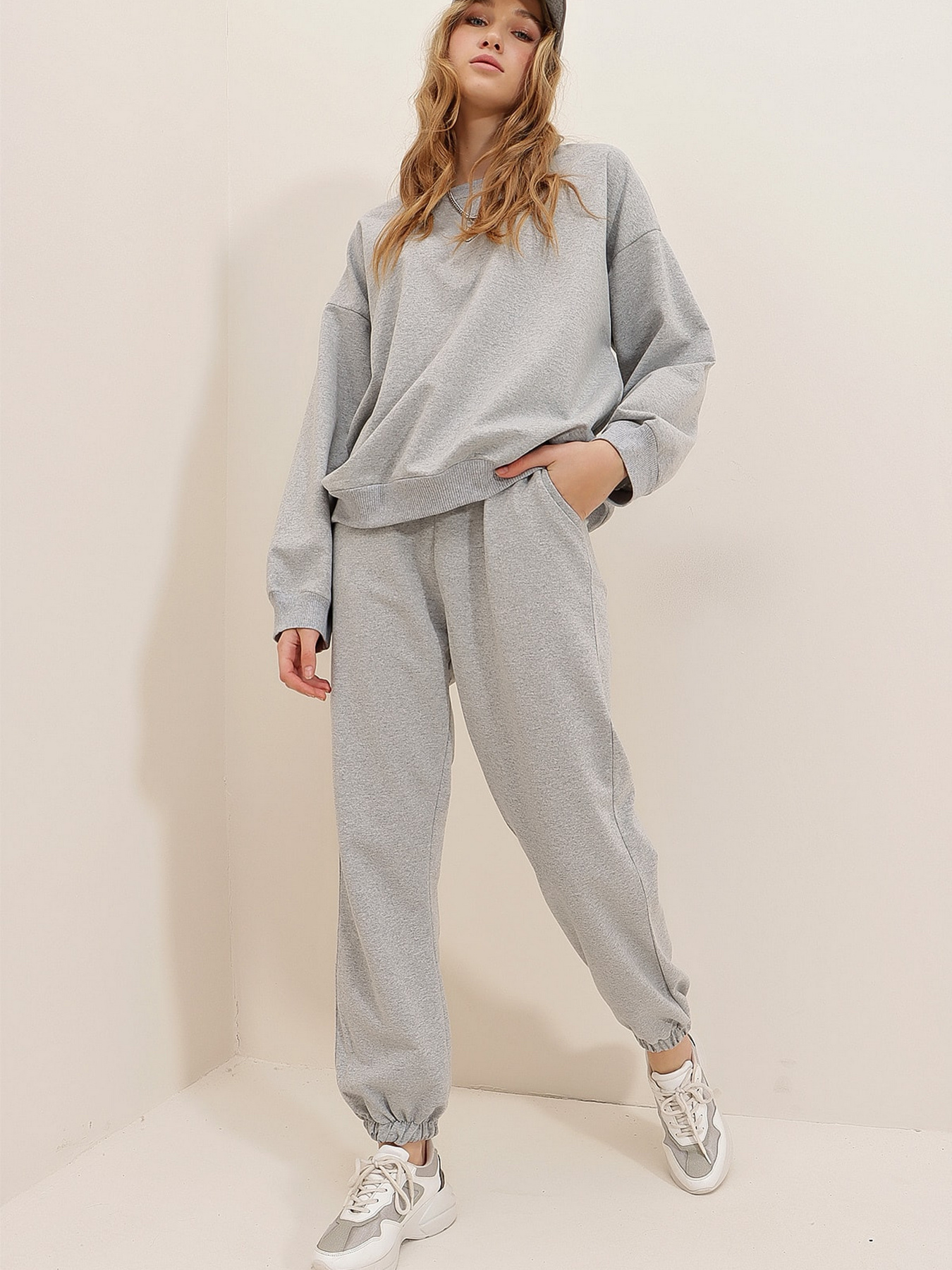 Спортивный костюм Trend Alacati Stili модель ALC-507-669-001/GRi Фото