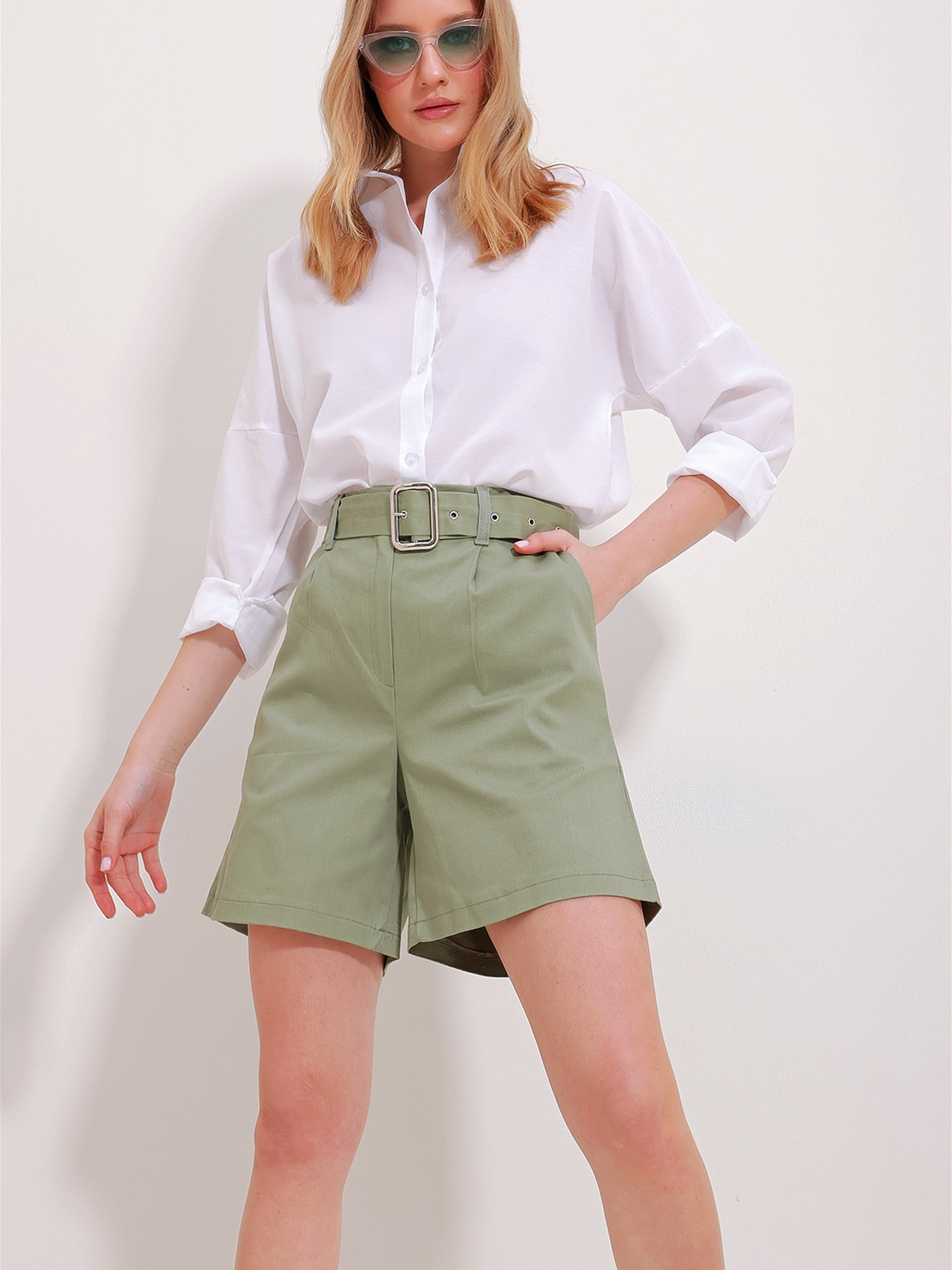 Повседневные шорты Trend Alacati Stili модель ALC-X11501/HAKi Фото