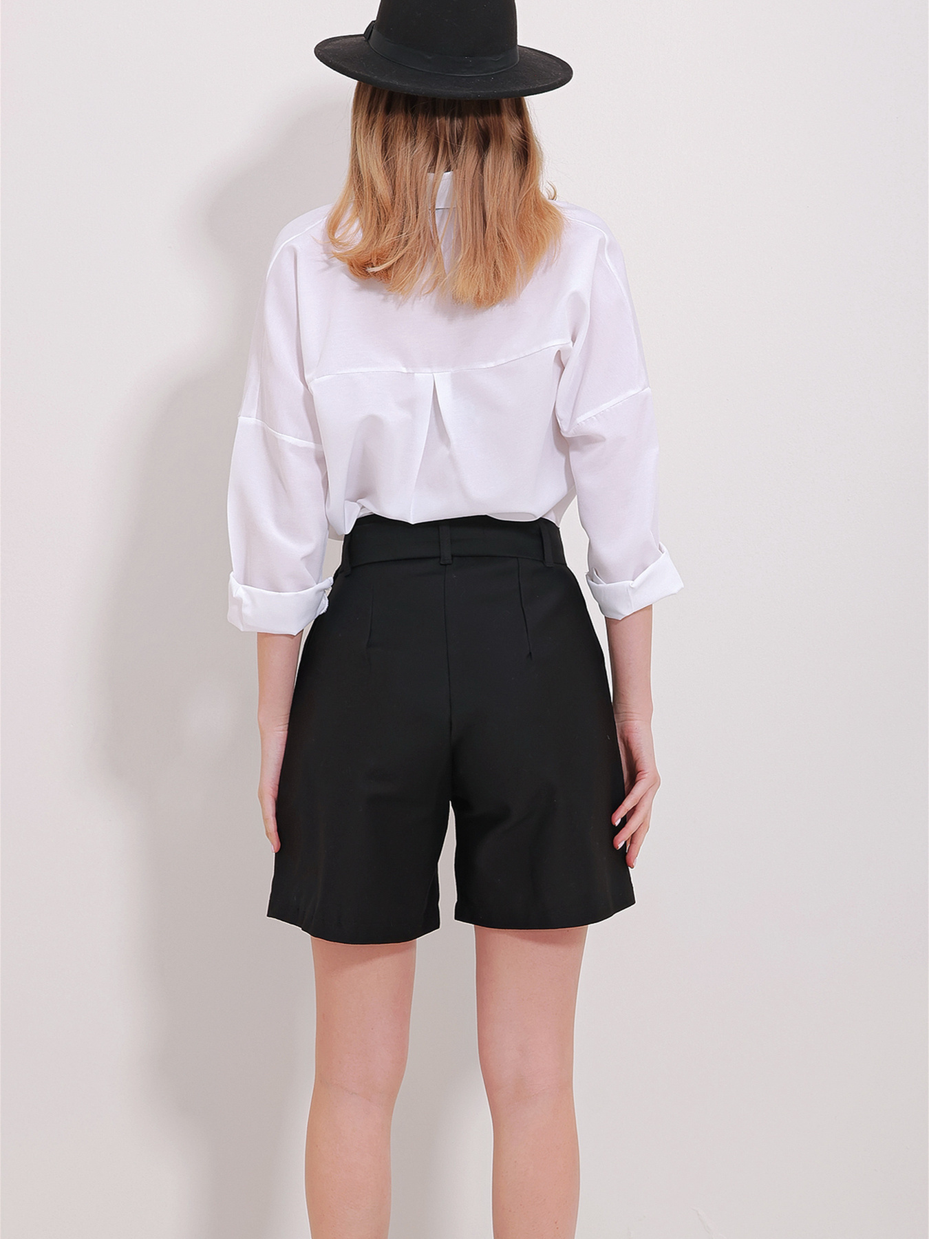 Повседневные шорты Trend Alacati Stili модель ALC-X11501/SiYAH Фото