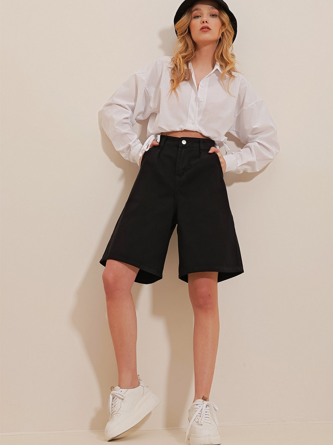 Джинсовые шорты Trend Alacati Stili модель ALC-X8174/Siyah Фото