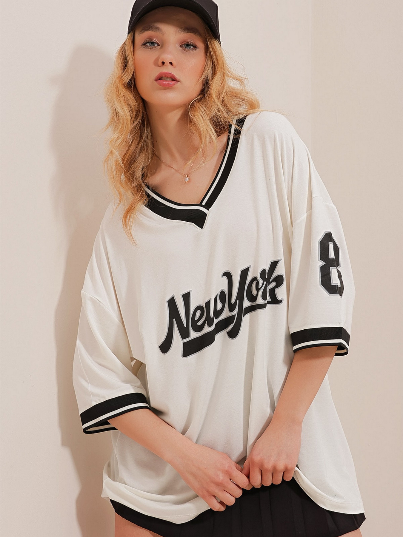 Футболка Trend Alacati Stili модель ALC-786-001BEYAZ Фото