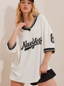 Футболка Trend Alacati Stili модель ALC-786-001BEYAZ Фото