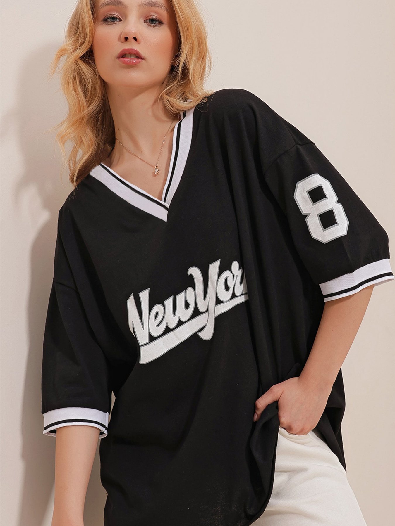 Футболка Trend Alacati Stili модель ALC-786-001SİYAH Фото