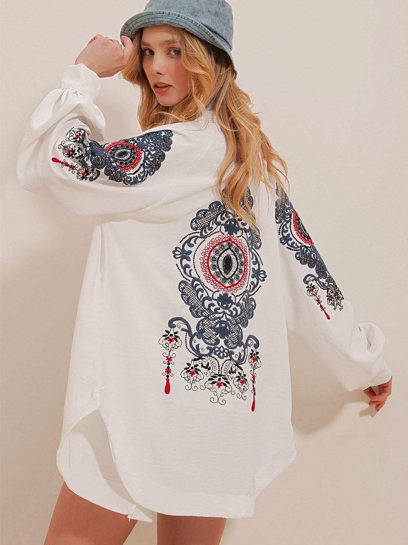 Рубашка Trend Alacati Stili модель ALC-X10026BEYAZ Фото